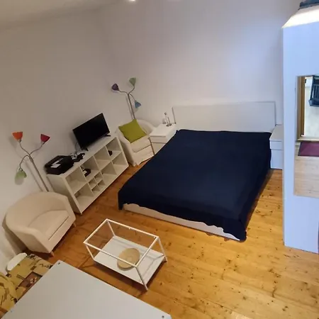 Traumlage Direkt Am Balatonszemes