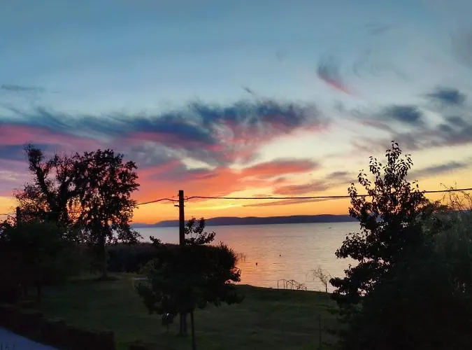 Traumlage Direkt Am Lägenhet Balatonszárszó