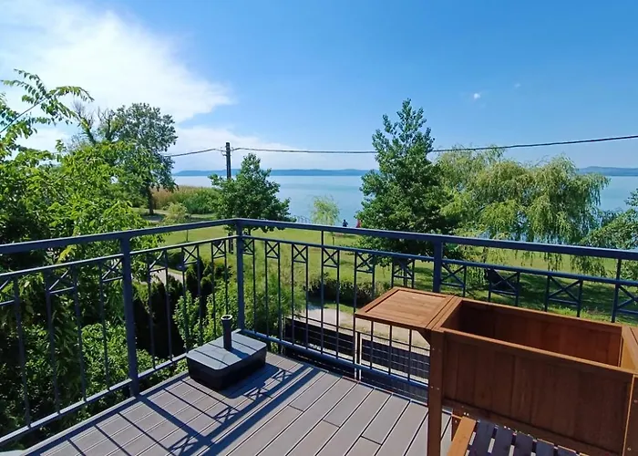 Traumlage Direkt Am * Balatonszárszó